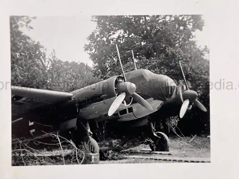 GERMAN WWII LUFTWAFFE PHOTO ALBUM - FRANCE & RUSSIA CAMPAIGNS