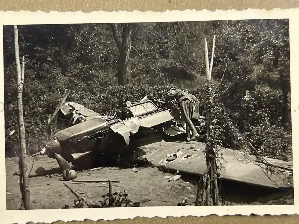 GERMAN WWII LUFTWAFFE PHOTO ALBUM - FRANCE & RUSSIA CAMPAIGNS