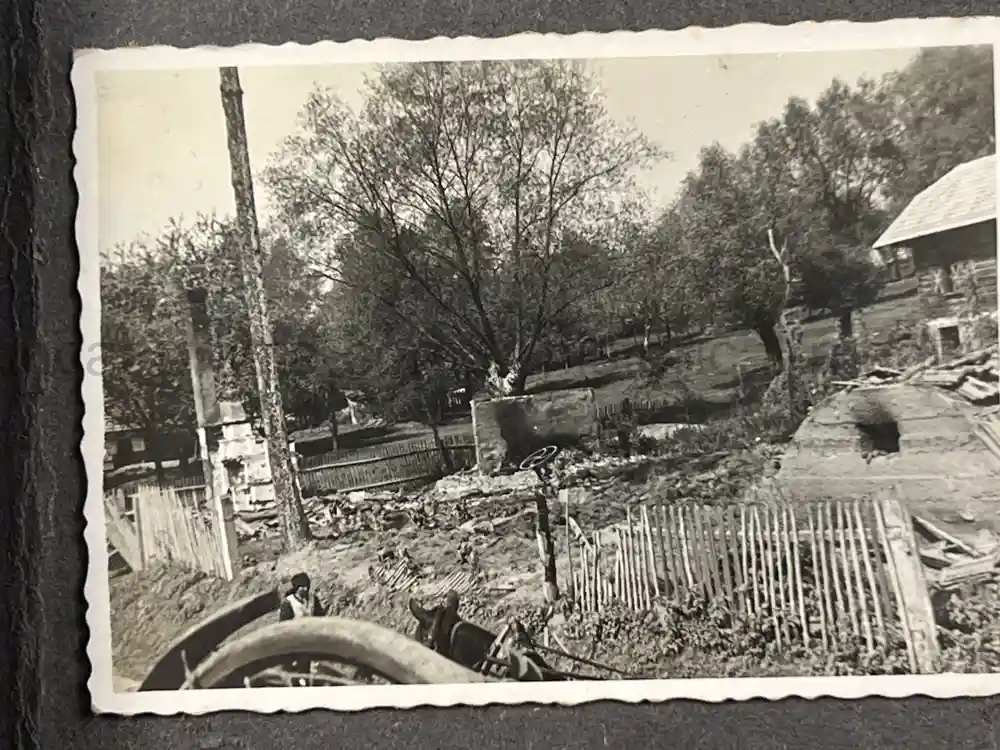 WWII GERMAN ARMY PHOTO ALBUM - POLAND, FRANCE, RUSSIA - GREAT COMBAT IMAGES!