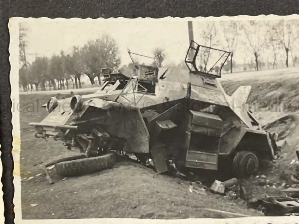 WWII GERMAN ARMY PHOTO ALBUM - POLAND, FRANCE, RUSSIA - GREAT COMBAT IMAGES!