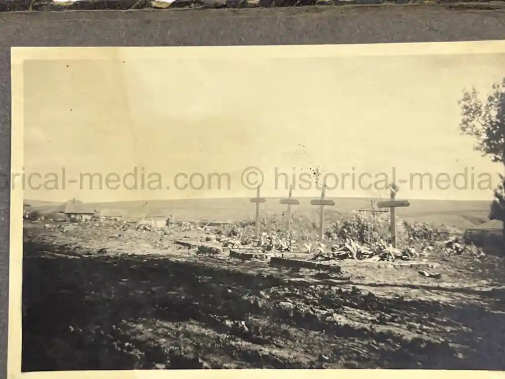 WWII GERMAN ARMY PHOTO ALBUM - POLAND, FRANCE, RUSSIA - GREAT COMBAT IMAGES!