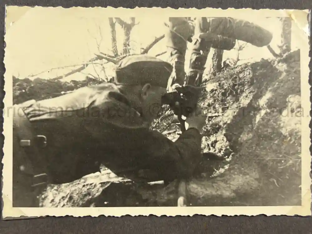 WWII GERMAN OFFICER PHOTO ALBUM - KRIM