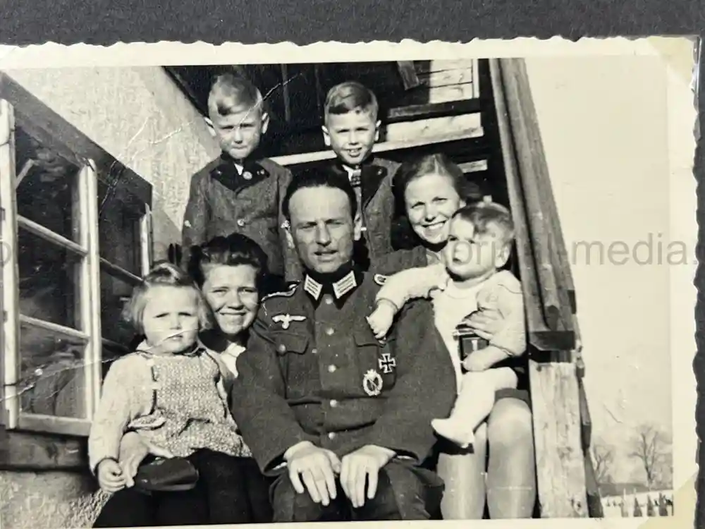 WWII GERMAN OFFICER PHOTO ALBUM - KRIM