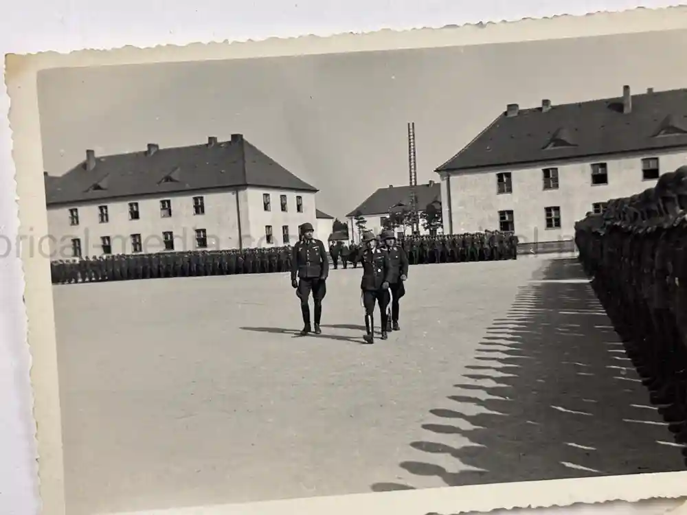 WWII GERMAN PHOTO GROUPING - GENERALMAJORS DER LUFTWAFFE OSKAR KRAPP