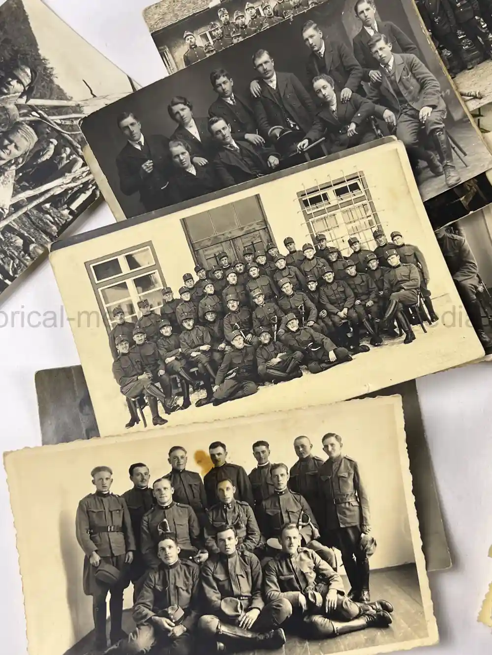 WWII GERMAN GEBIRGSJÄGER OFFICER PHOTO GROUPING - NORWAY, FINLAND