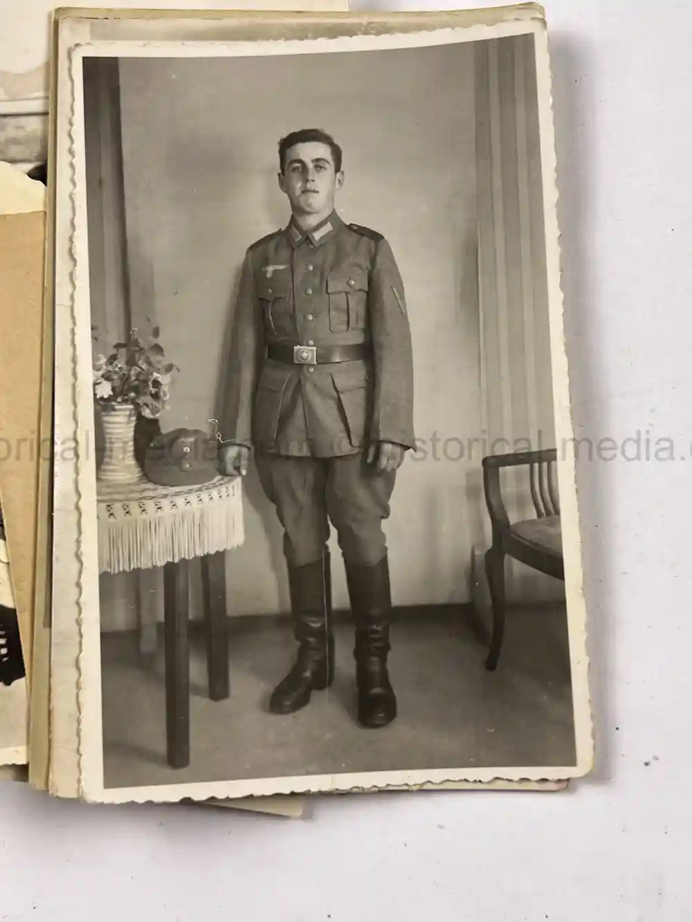 WWII GERMAN GEBIRGSJÄGER OFFICER PHOTO GROUPING - NORWAY, FINLAND