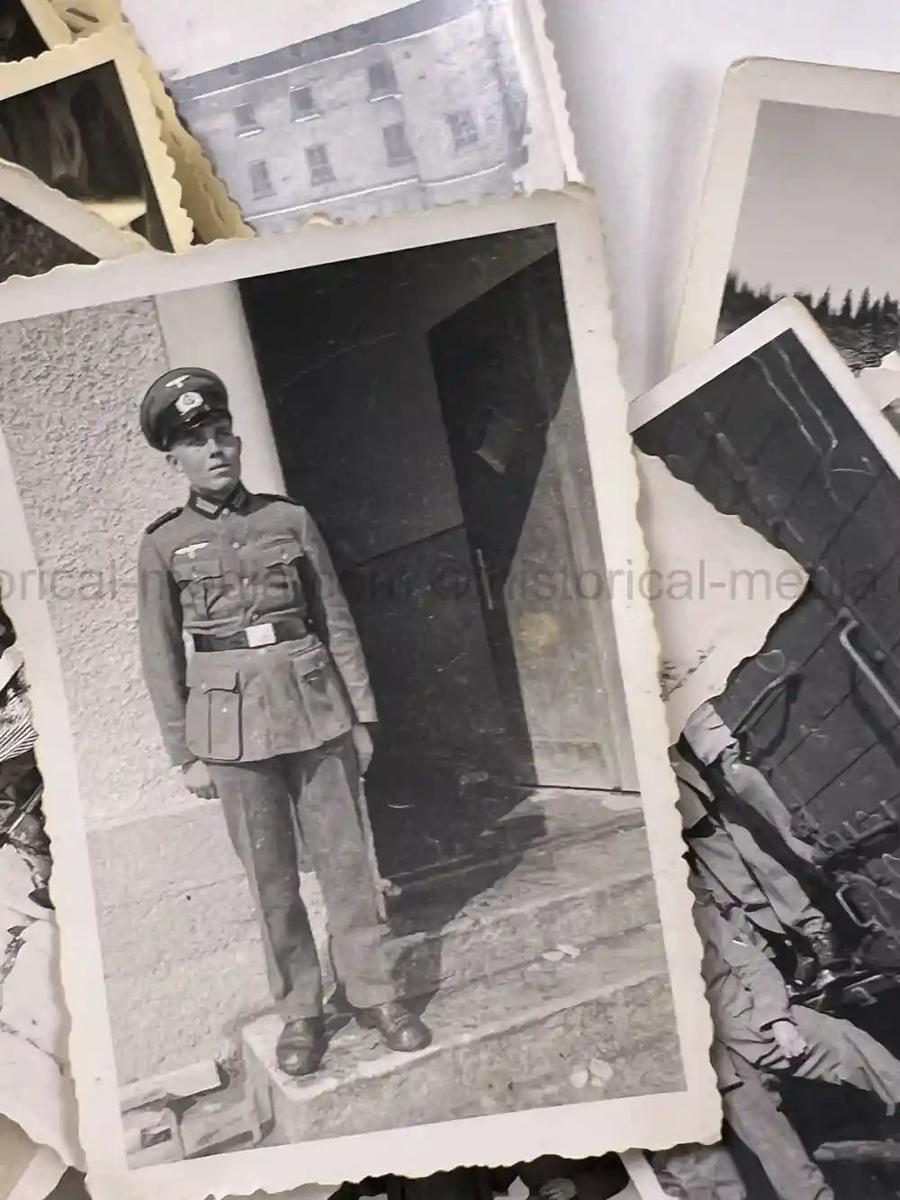 WWII GERMAN GEBIRGSJÄGER OFFICER PHOTO GROUPING - NORWAY, FINLAND