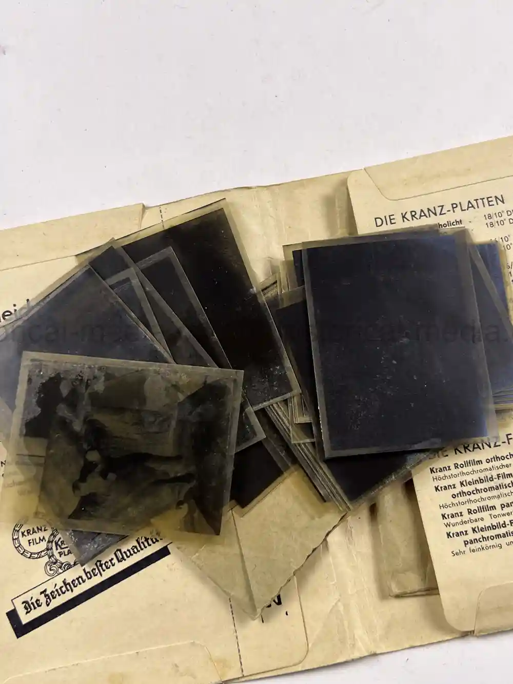 WWII GERMAN GEBIRGSJÄGER OFFICER PHOTO GROUPING - NORWAY, FINLAND