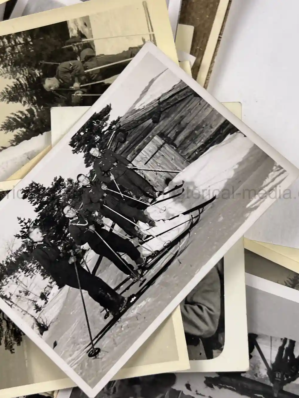 WWII GERMAN GEBIRGSJÄGER OFFICER PHOTO GROUPING - NORWAY, FINLAND