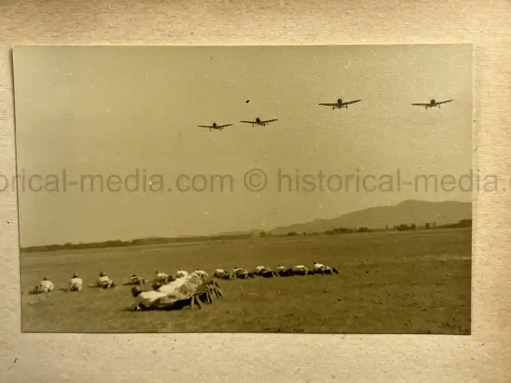 ULTRA RARE JAPANESE WWII COMMEMORATIVE PHOTO ALBUM FOR MOVIE 