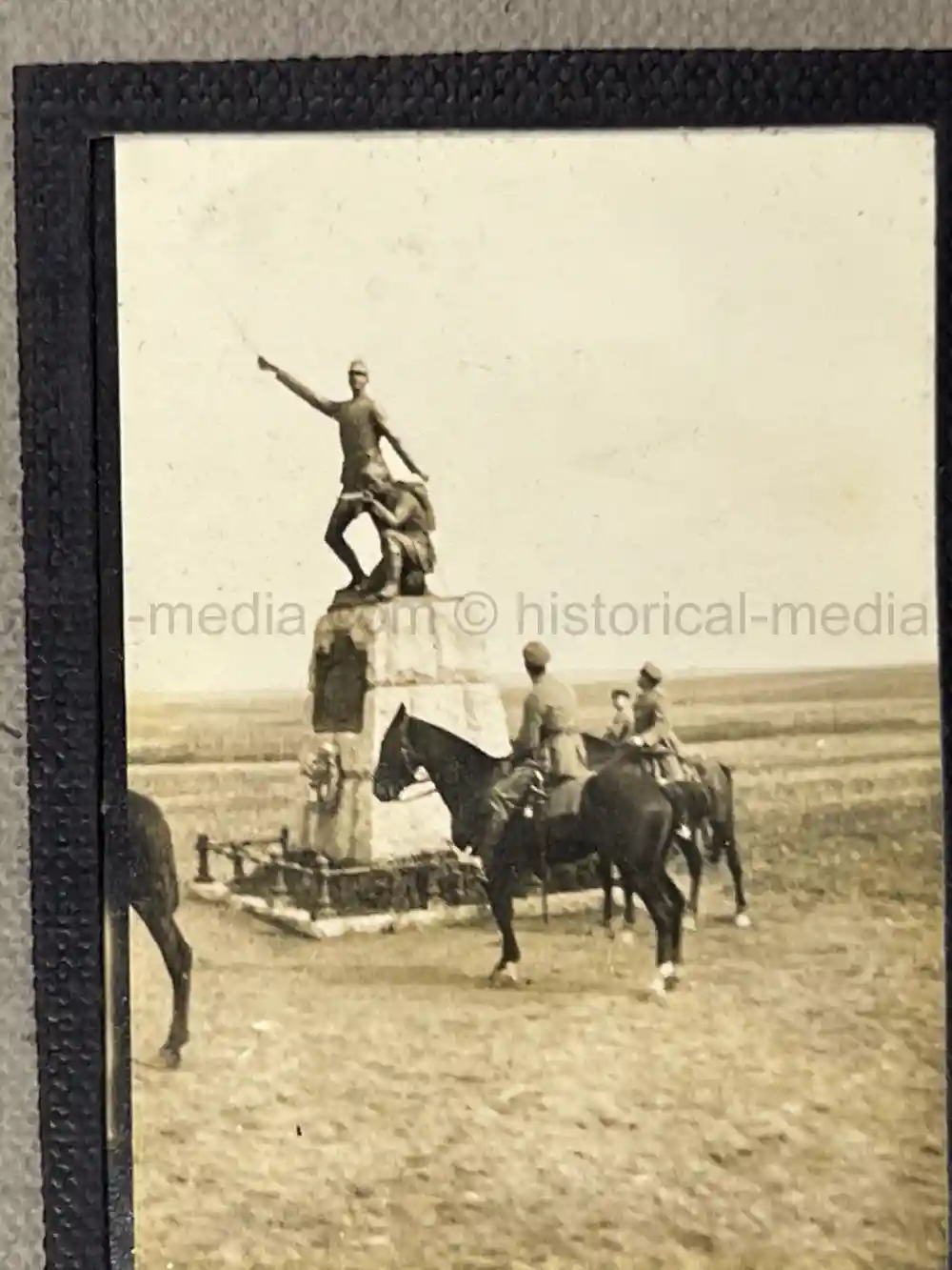 WWI GERMAN PHOTO ALBUM - THE 76TH INFANTRIE REGIMENT - TRENCH COMBAT