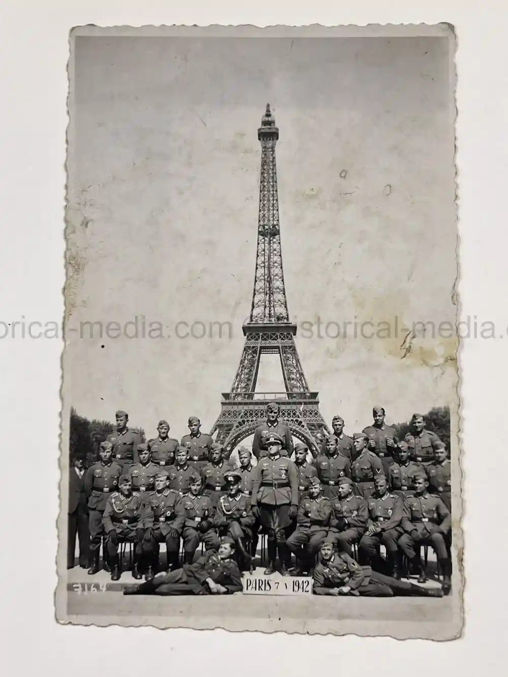WWII GERMAN ARMY PHOTO ALBUM - PANZER SOLDIER - FRANCE 1940