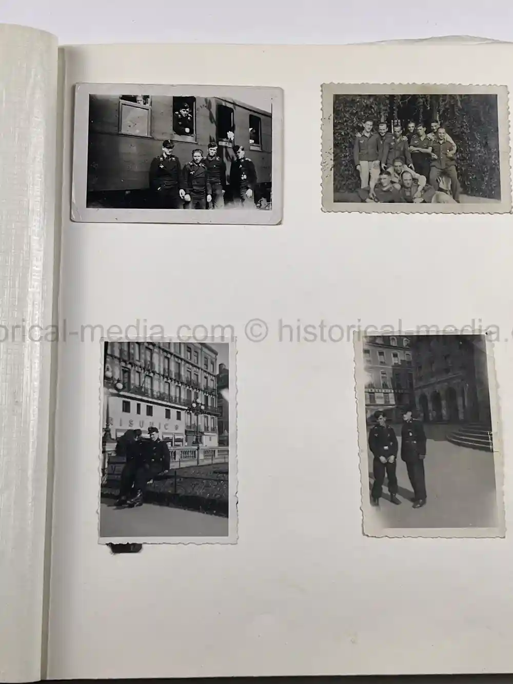 WWII GERMAN ARMY PHOTO ALBUM - PANZER SOLDIER - FRANCE 1940