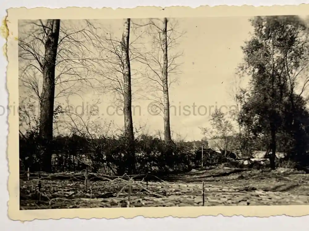 WWII GERMAN ARMY PHOTO ALBUM - PANZER SOLDIER - FRANCE 1940