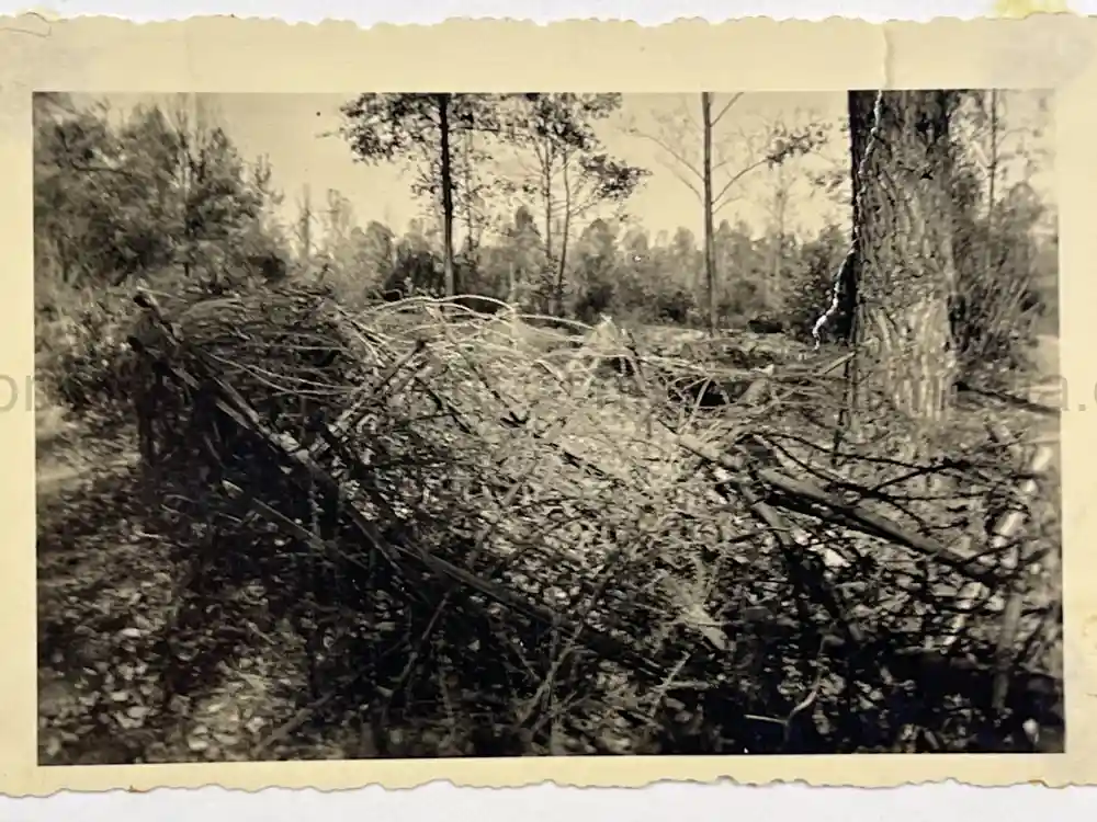 WWII GERMAN ARMY PHOTO ALBUM - PANZER SOLDIER - FRANCE 1940