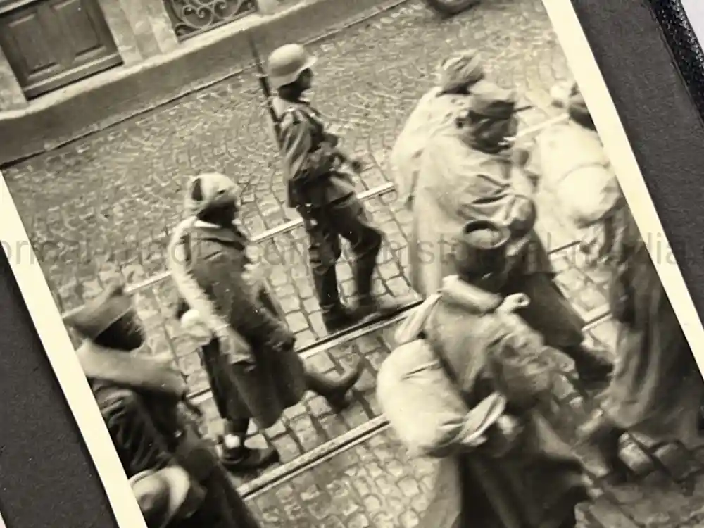 WWII GERMAN LUFTWAFFE PHOTO ALBUM - POLAND, FRANCE, RUSSIA WWII GERMAN LUFTWAFFE PHOTO ALBUM - POLAND, FRANCE, RUSSIA WWII GERMAN LUFTWAFFE PHOTO ALBUM - POLAND, FRANCE, RUSSIA