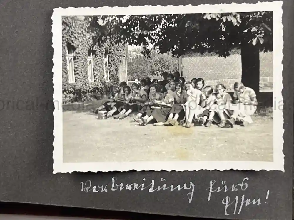 GERMAN GIRL'S BDM PHOTO ALBUM