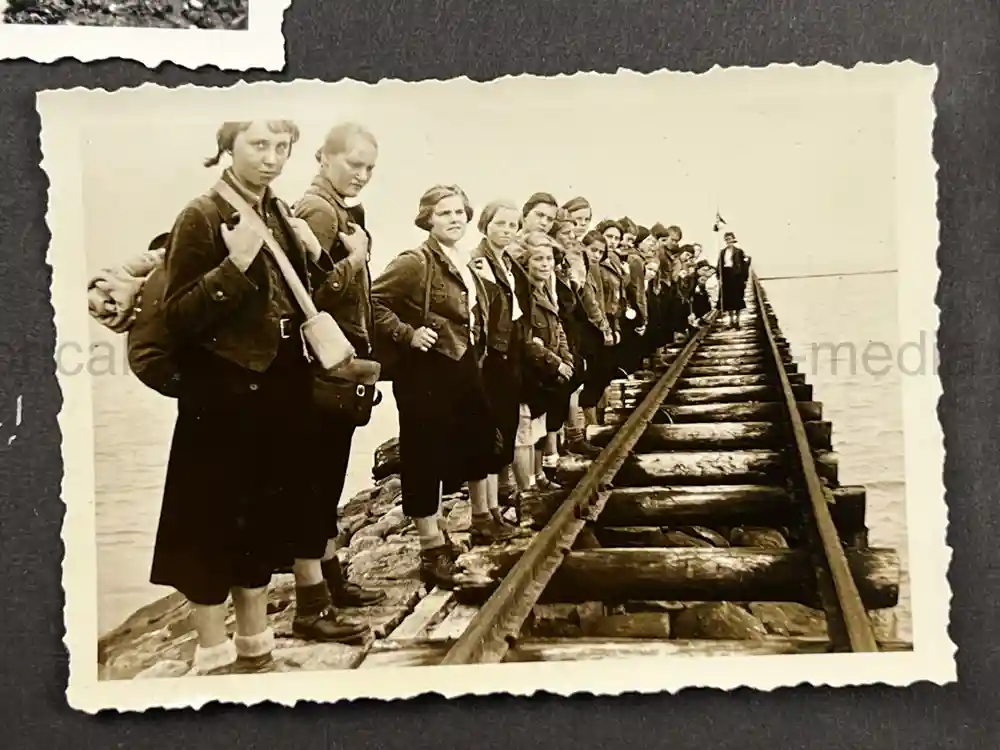 GERMAN GIRL'S BDM PHOTO ALBUM