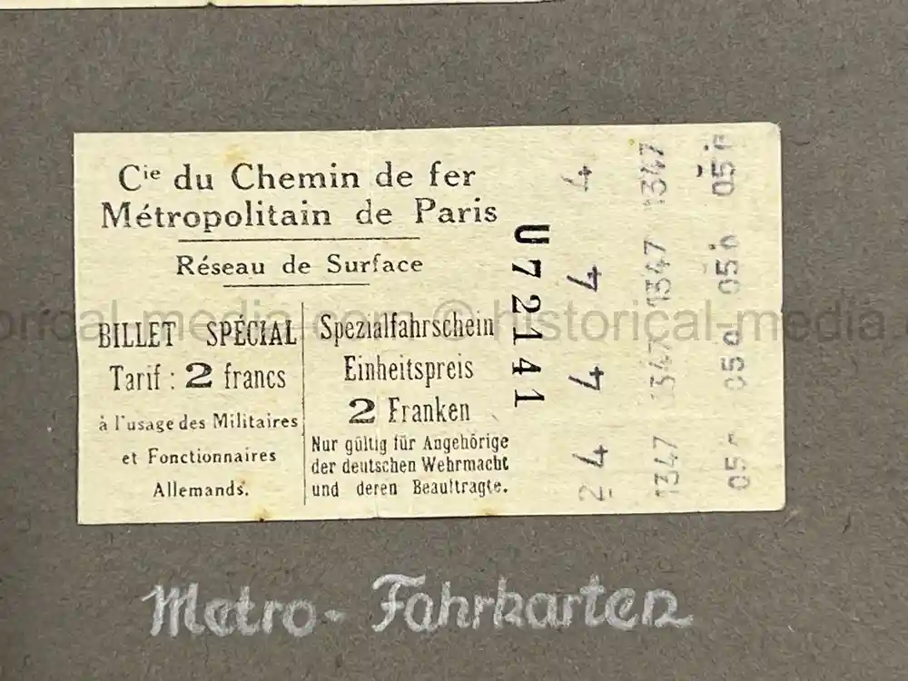 WWII GERMAN LUFTWAFFE PHOTO ALBUM - FALLSCHIRMJÄGER -FRANCE 1944/45