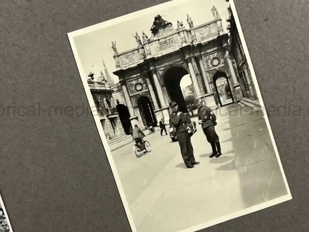 WWII GERMAN LUFTWAFFE PHOTO ALBUM - FALLSCHIRMJÄGER -FRANCE 1944/45