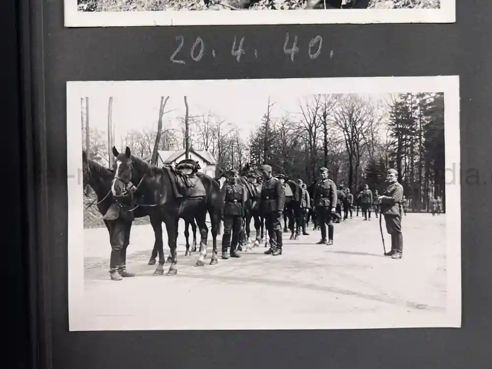 WWII GERMAN ARMY OFFICER PHOTO ALBUM - REITER REGIMENT 21 - DESTROYED AT STALINGRAD - POLAND 1939, FRANCE 1940