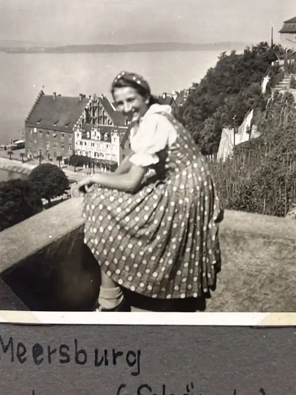 WWII GERMAN GIRL'S BDM PHOTO ALBUM