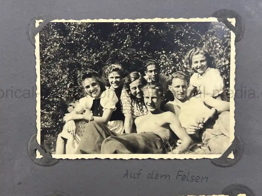 WWII GERMAN GIRL'S BDM PHOTO ALBUM