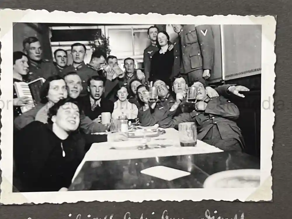 WWII GERMAN RAD & ARMY MG 34 CREW PHOTO ALBUM - NÜRNBERG RALLY 1936 + POLAND 1939