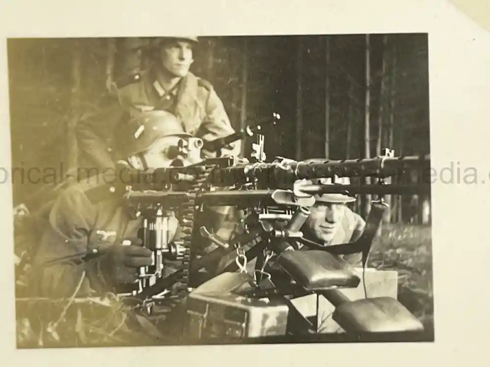 WWII GERMAN RAD & ARMY MG 34 CREW PHOTO ALBUM - NÜRNBERG RALLY 1936 + POLAND 1939