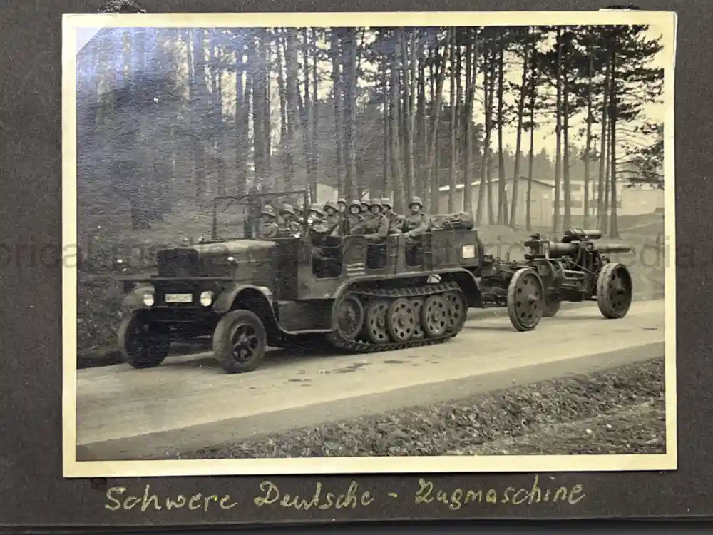 WWII GERMAN ARMY PHOTO ALBUM - RUSSIA CAMPAIGN