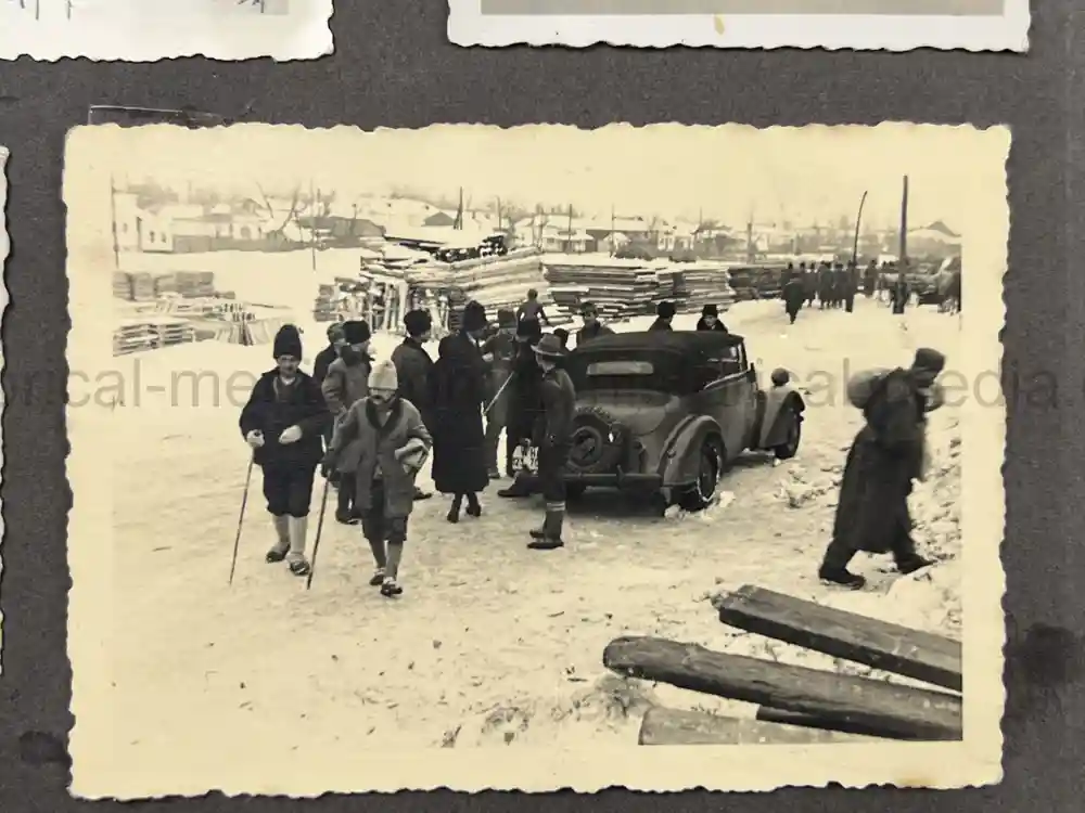 WWII GERMAN ARMY PHOTO ALBUM - RUSSIA CAMPAIGN