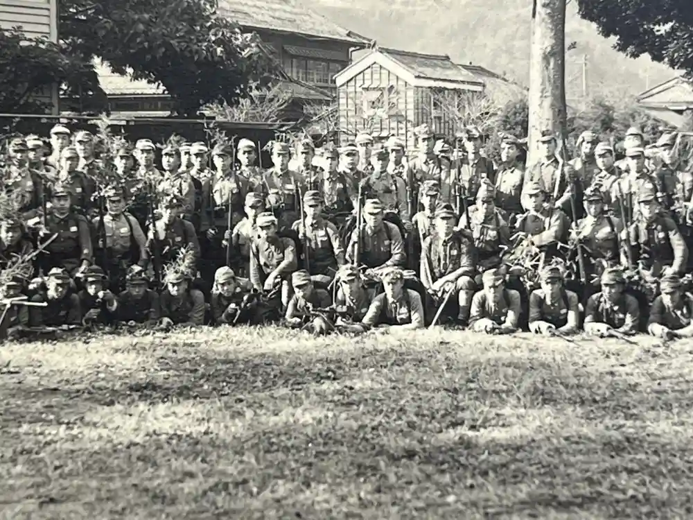 1930s JAPANESE MILITARY BOYS SCHOOL & ARMY PHOTO ALBUM