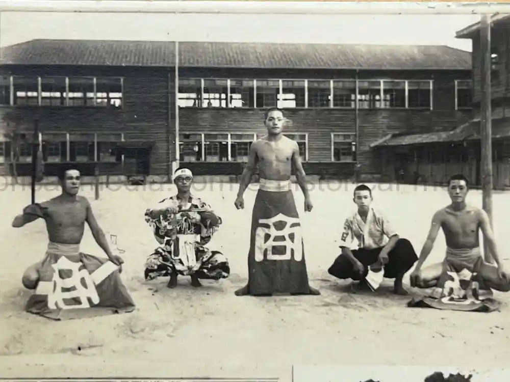 1930s JAPANESE MILITARY BOYS SCHOOL & ARMY PHOTO ALBUM