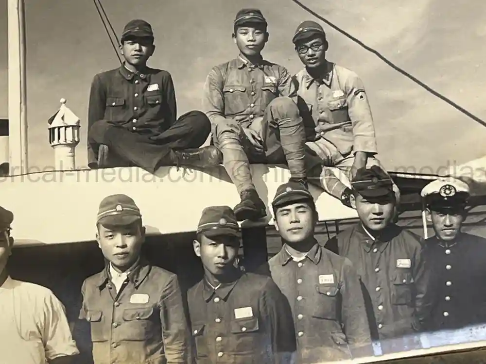 1930s JAPANESE MILITARY BOYS SCHOOL & ARMY PHOTO ALBUM