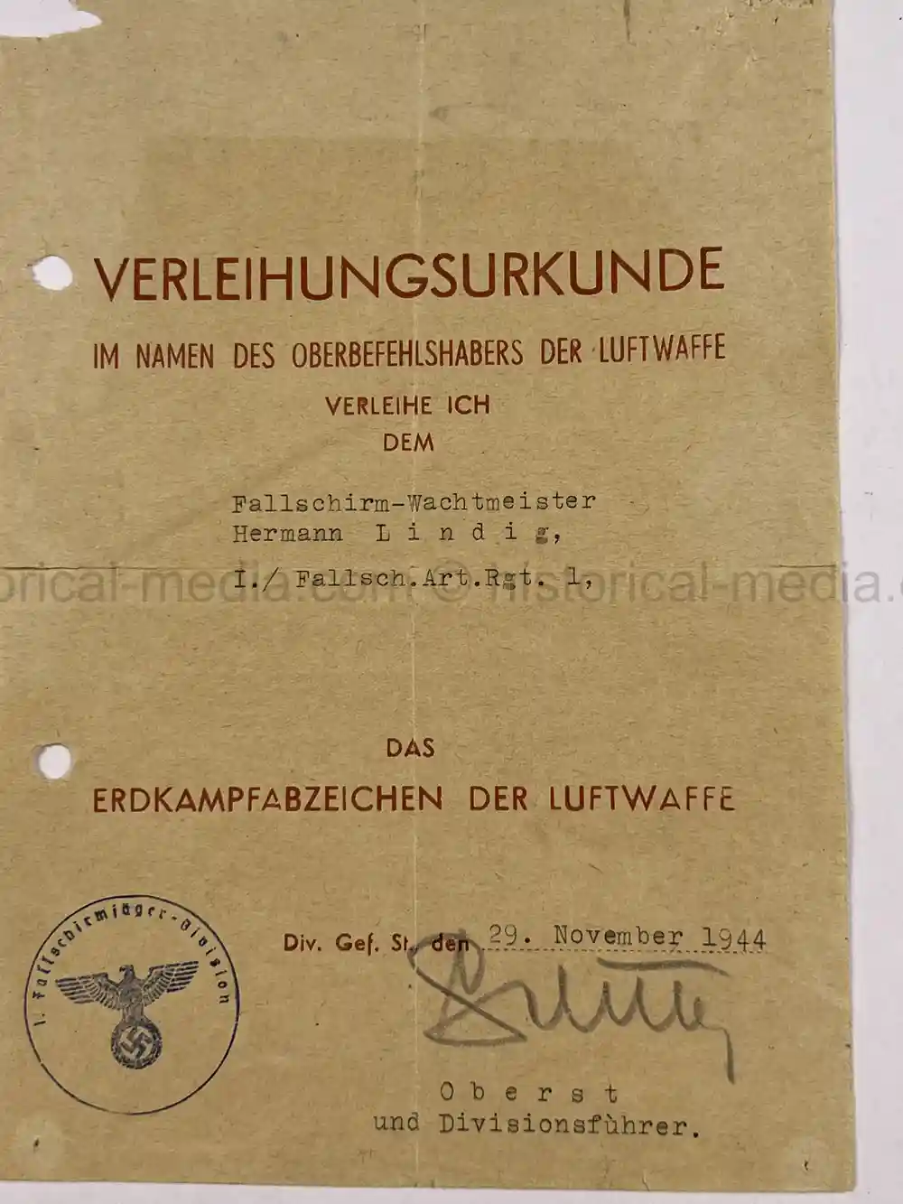 FALLSCHIRMJAEGER DOCUMENT GROUPING - FALLSCHIRM ART. RGT. 1