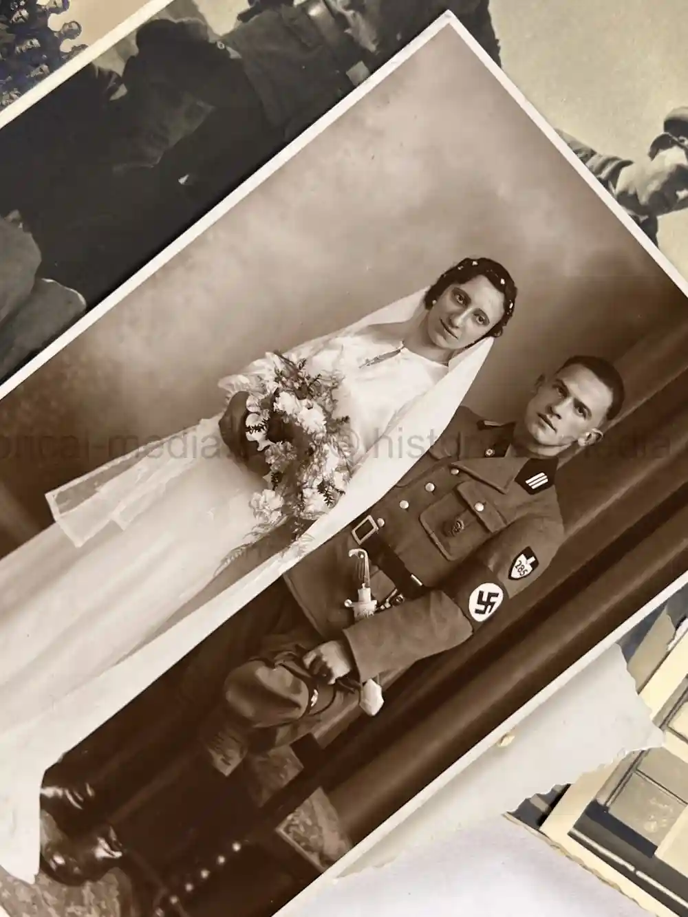 WWII GERMAN PHOTO & DOCUMENT GROUPING - JAGD KOMMANDO 3