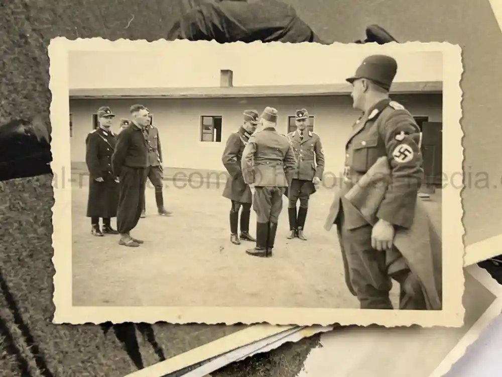 WWII GERMAN PHOTO & DOCUMENT GROUPING - JAGD KOMMANDO 3