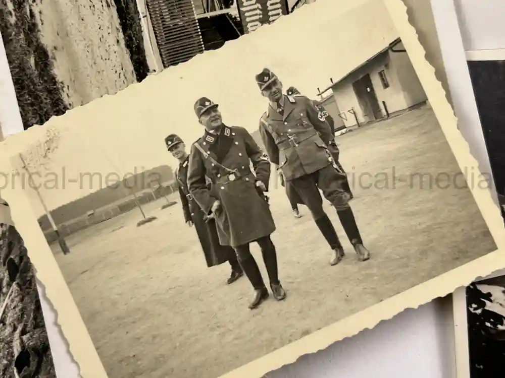 WWII GERMAN PHOTO & DOCUMENT GROUPING - JAGD KOMMANDO 3