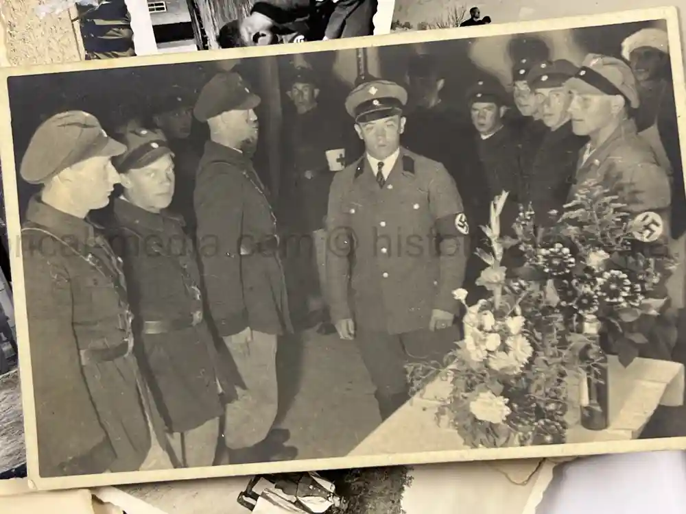 WWII GERMAN PHOTO & DOCUMENT GROUPING - JAGD KOMMANDO 3