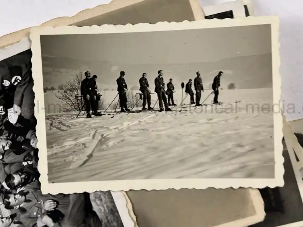 WWII GERMAN PHOTO & DOCUMENT GROUPING - JAGD KOMMANDO 3