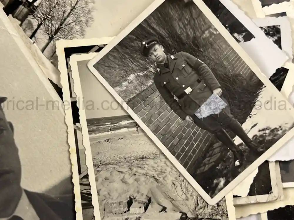 WWII GERMAN PHOTO & DOCUMENT GROUPING - JAGD KOMMANDO 3