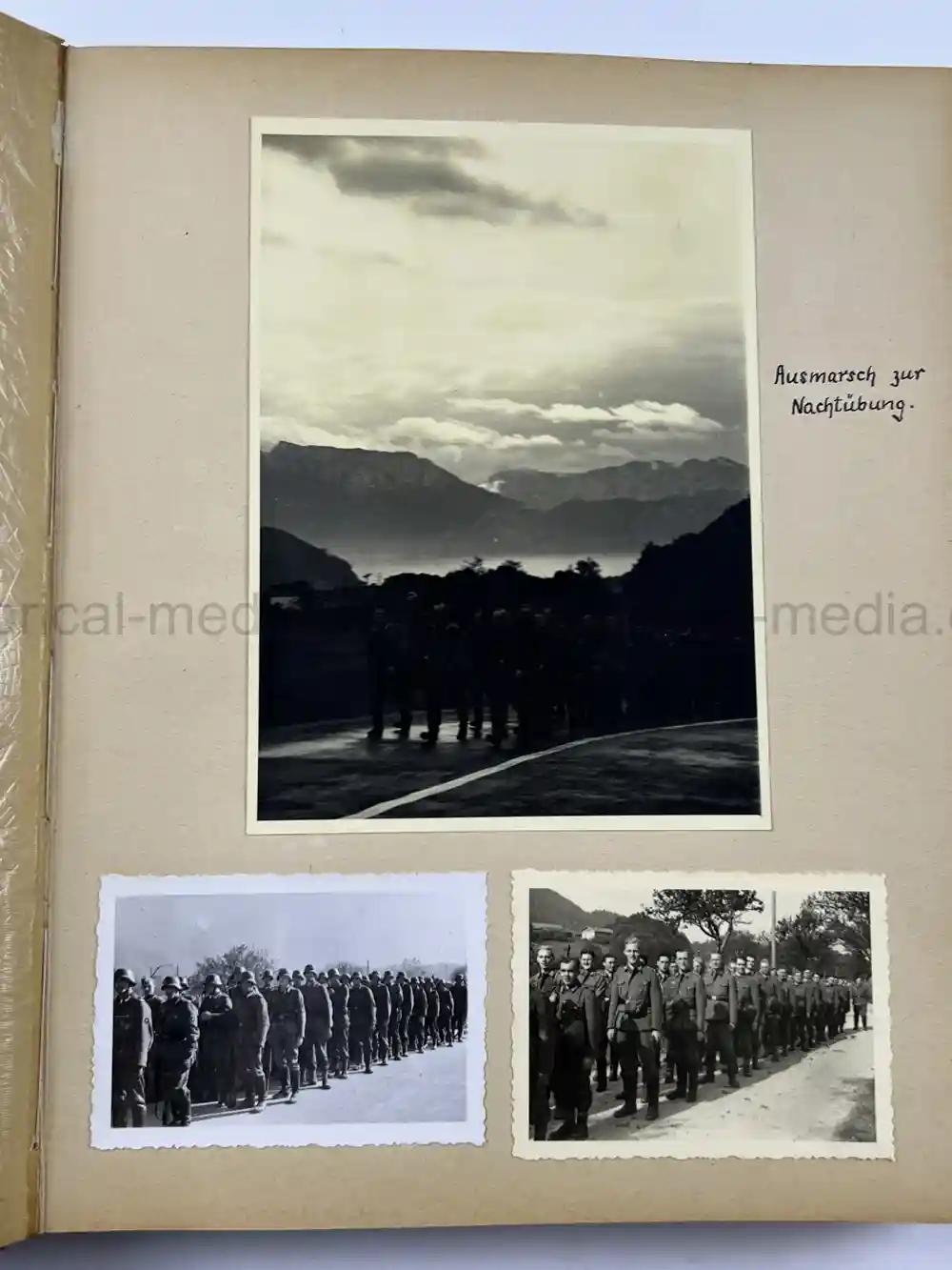 GEBIRGSJÄGER HAUPTFELDWEBEL PHOTO ALBUM - DOG HANDLER GEBIRGSJÄGER HAUPTFELDWEBEL PHOTO ALBUM - DOG HANDLER