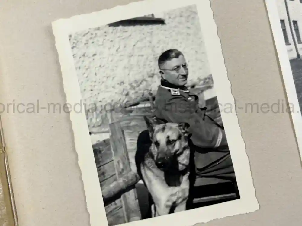 GEBIRGSJÄGER HAUPTFELDWEBEL PHOTO ALBUM - DOG HANDLER GEBIRGSJÄGER HAUPTFELDWEBEL PHOTO ALBUM - DOG HANDLER