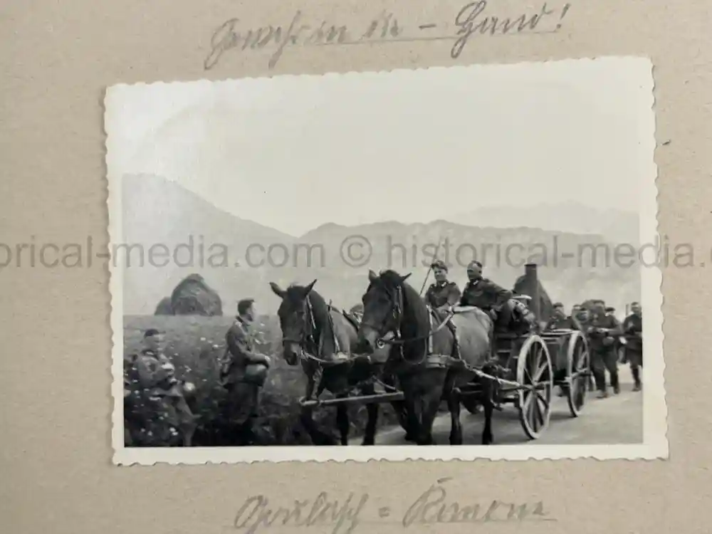 GEBIRGSJÄGER HAUPTFELDWEBEL PHOTO ALBUM - DOG HANDLER GEBIRGSJÄGER HAUPTFELDWEBEL PHOTO ALBUM - DOG HANDLER