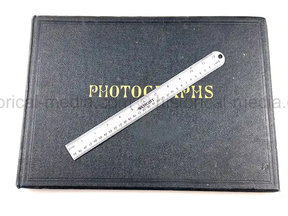 LARGE WWII GI COLLECTION OF GIRLY MAGAZINE CLIPPINGS