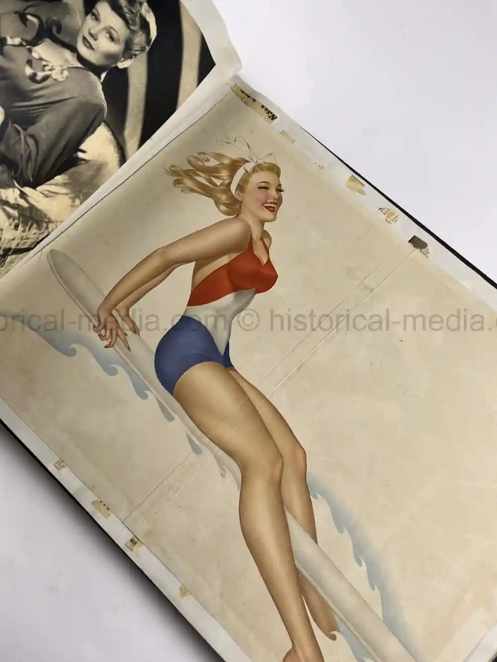 LARGE WWII GI COLLECTION OF GIRLY MAGAZINE CLIPPINGS