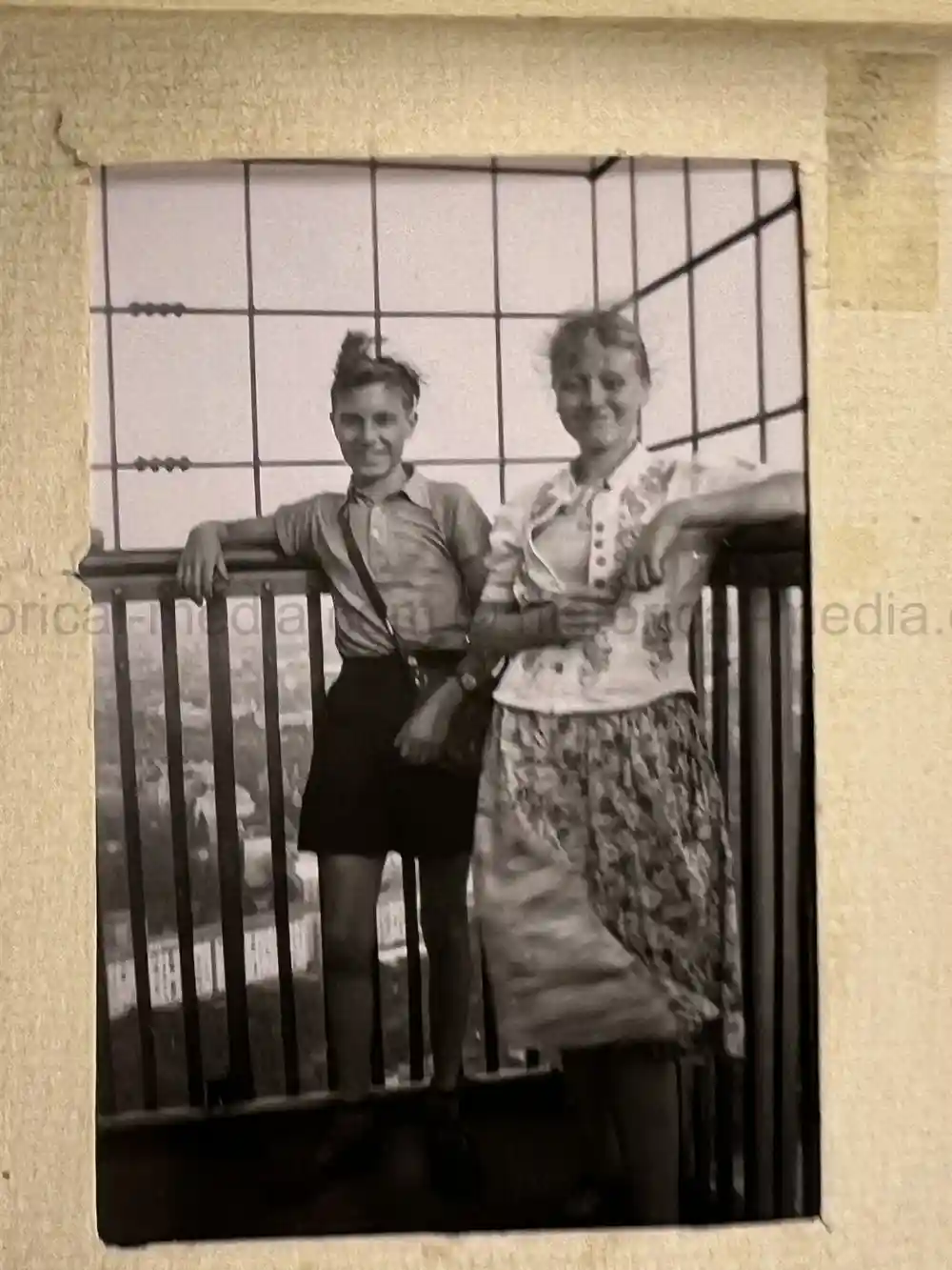 HITLER JUGEND PHOTO ALBUM