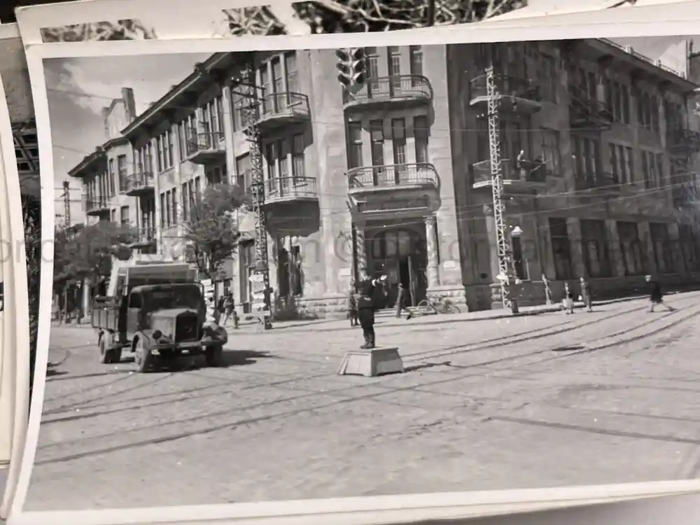 WWII GERMAN ARMY PHOTO GROUPING