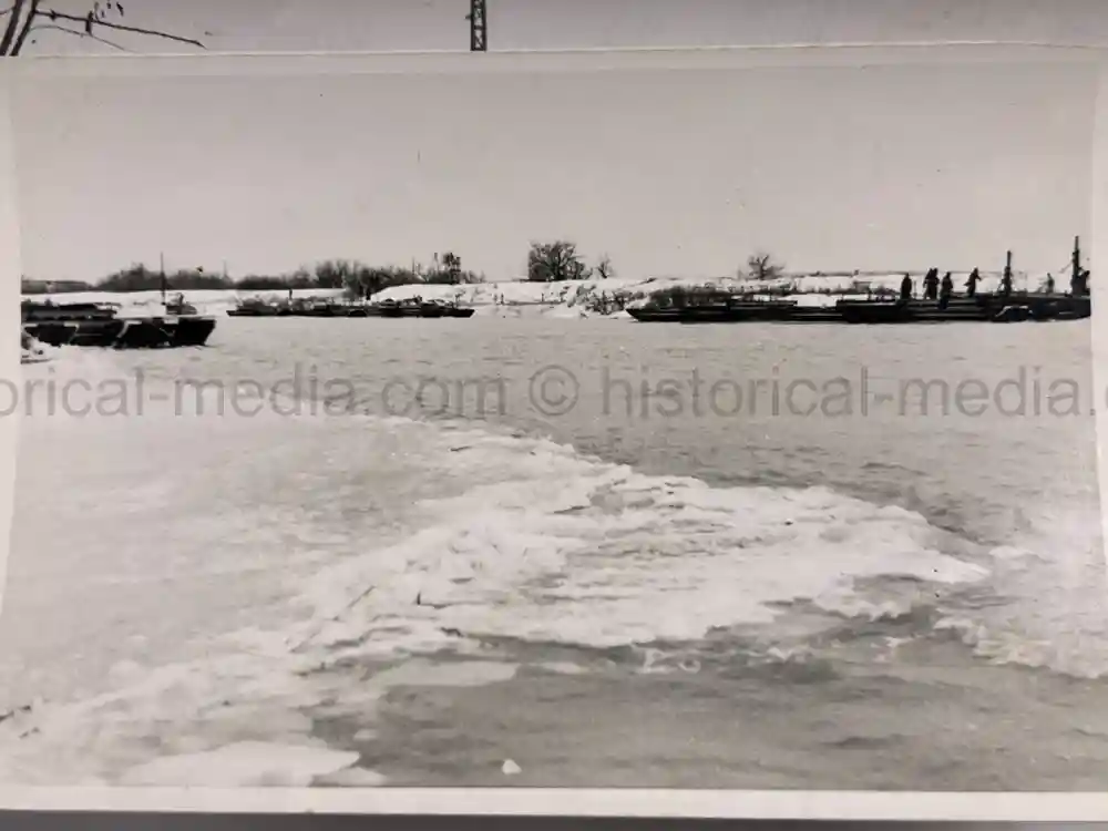 WWII GERMAN ARMY PHOTO GROUPING