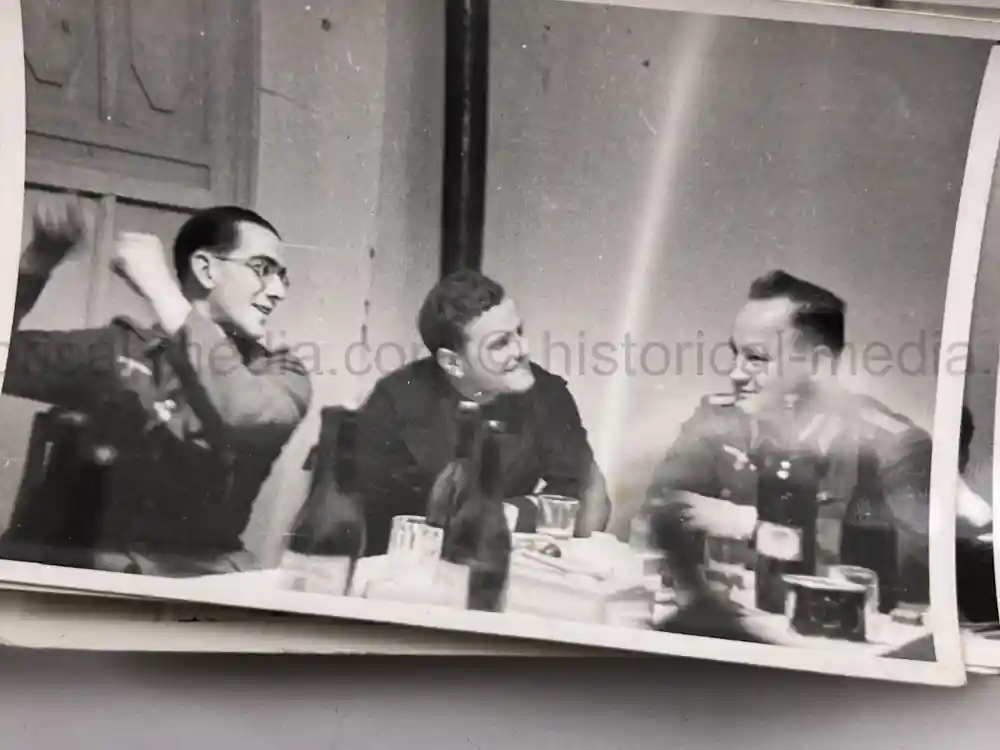 WWII GERMAN ARMY PHOTO GROUPING